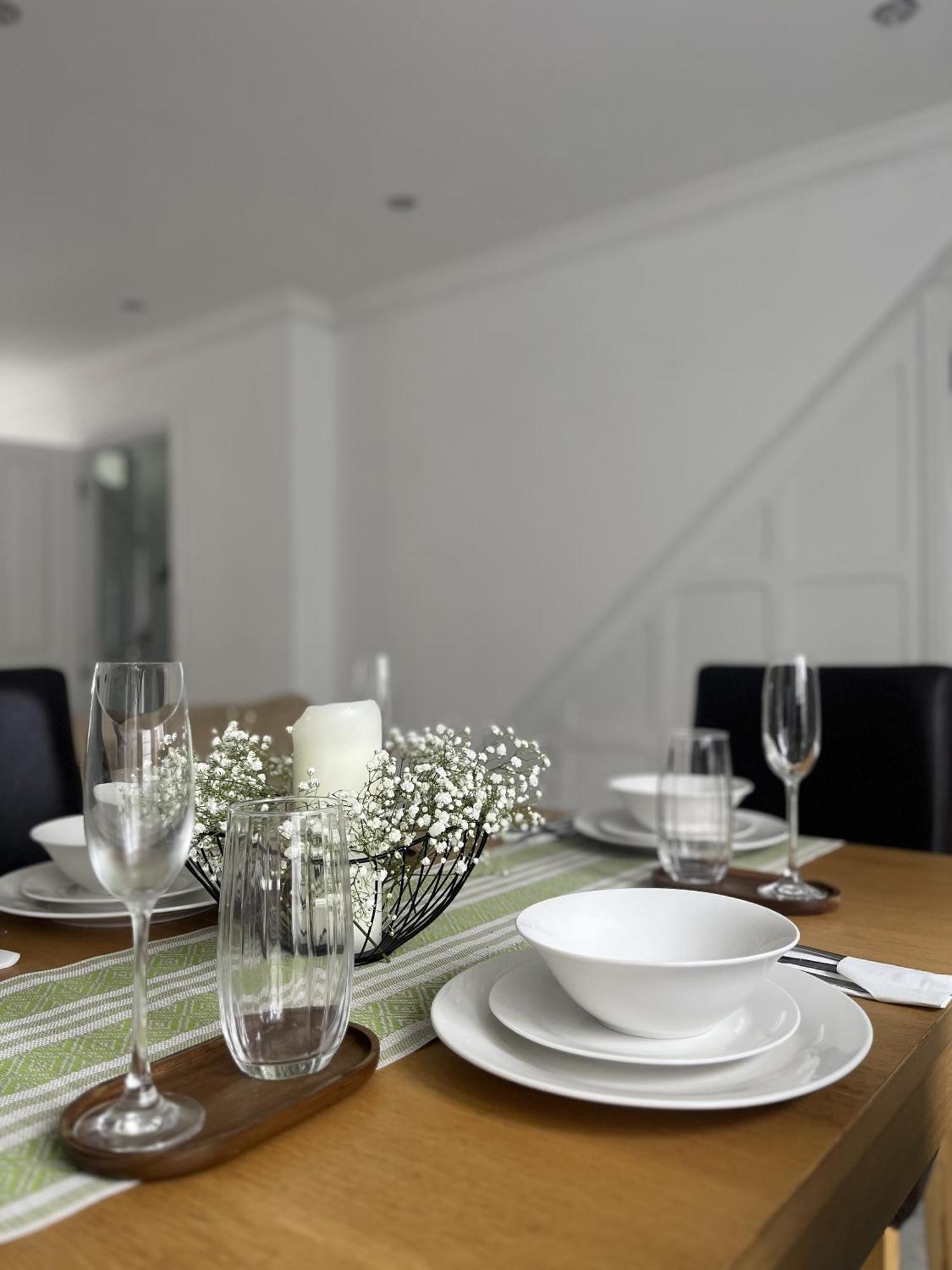 City Reach Retreat Spacious 4Bed House Startford Maryland Great Transport Links London Exterior photo