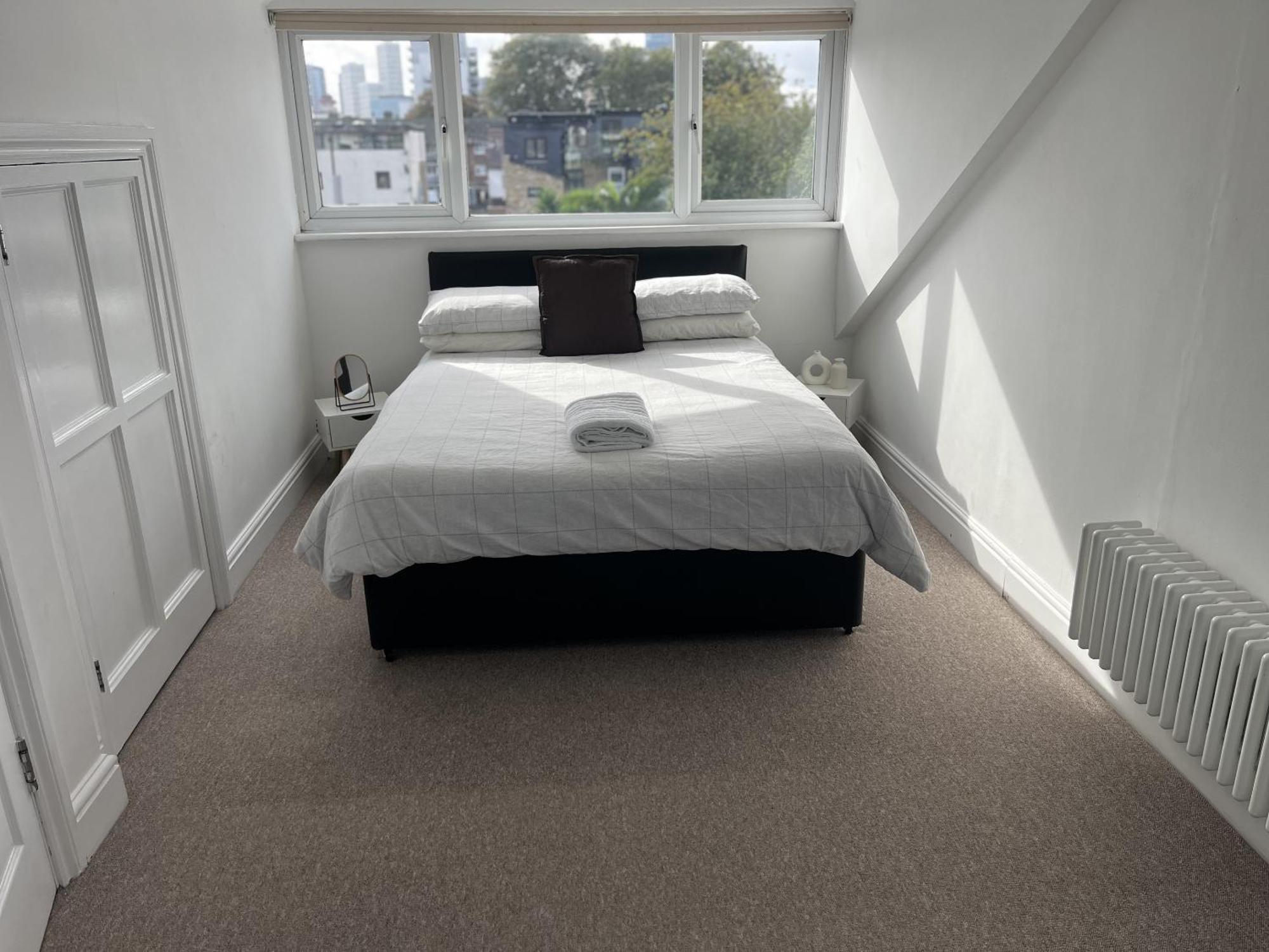 City Reach Retreat Spacious 4Bed House Startford Maryland Great Transport Links London Exterior photo