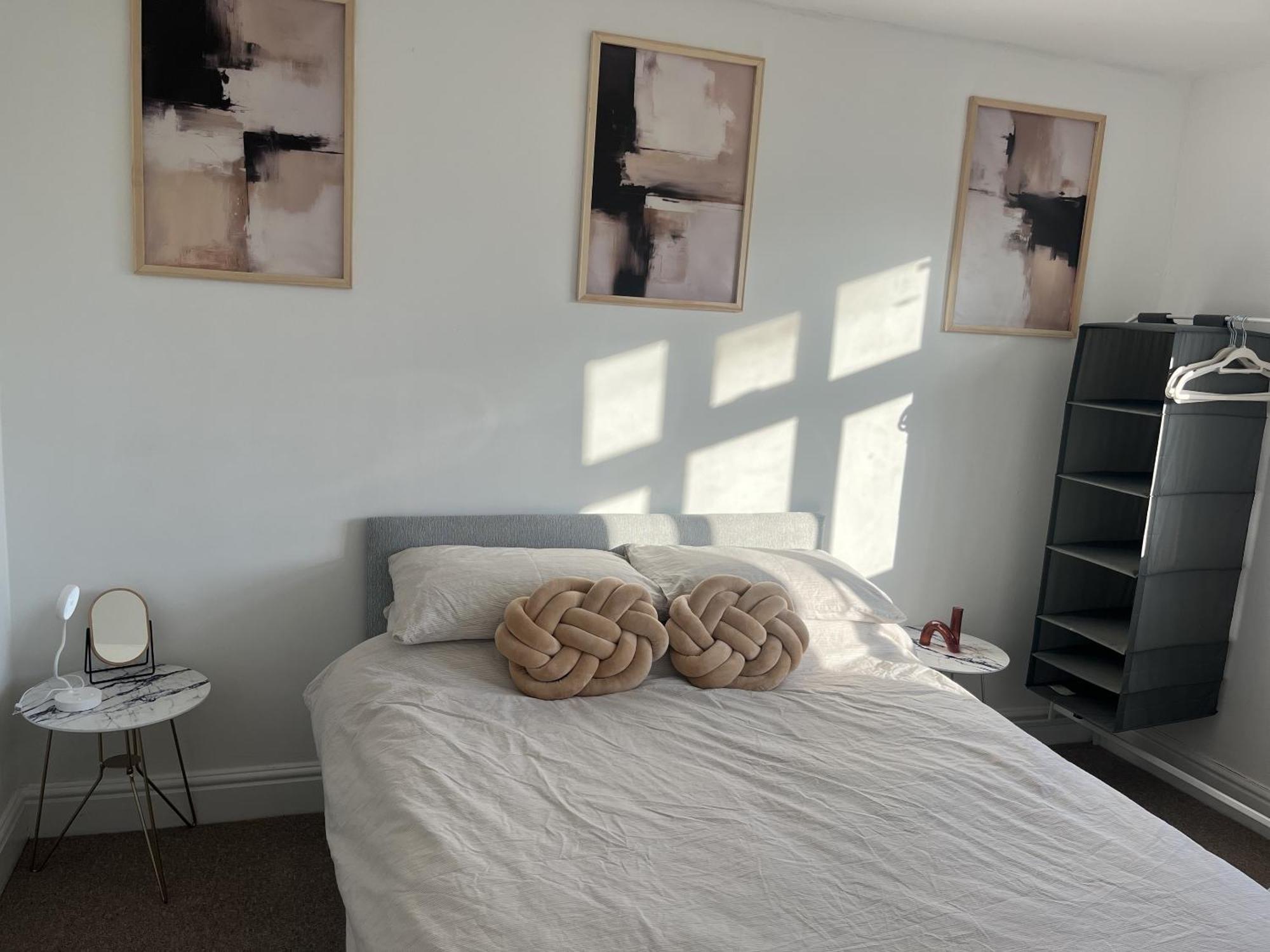 City Reach Retreat Spacious 4Bed House Startford Maryland Great Transport Links London Room photo